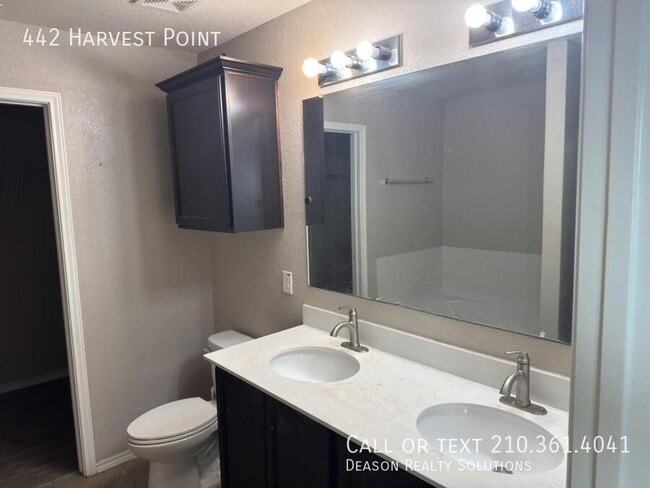 Building Photo - 442 Harvest Point