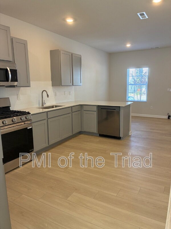 Building Photo - 1817 Autumn Mist Dr