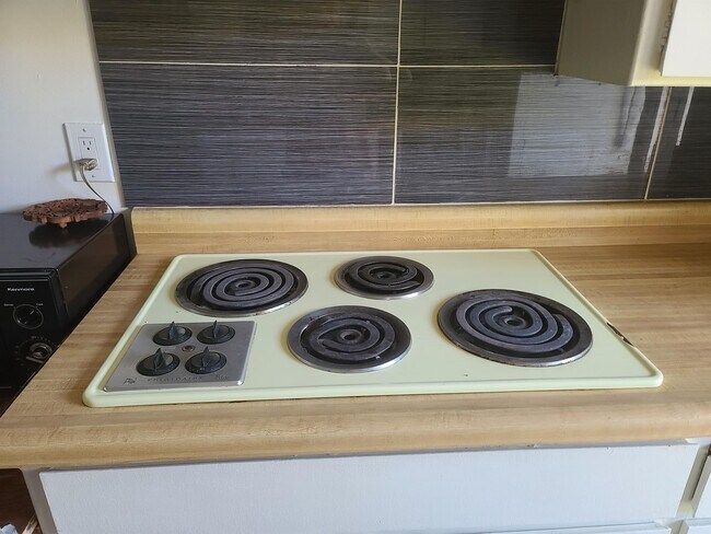 Building Photo - 4924 N Woodmere Fairway