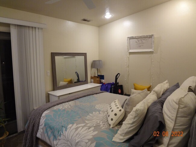 Building Photo - Great One Bedroom near Provo Rec Center, U...