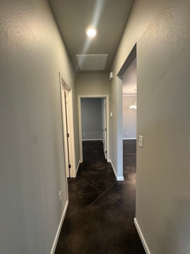 Building Photo - Located in Beacon Pointe!!! New developmen...