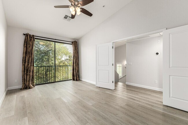 Building Photo - 2315 N 52nd St