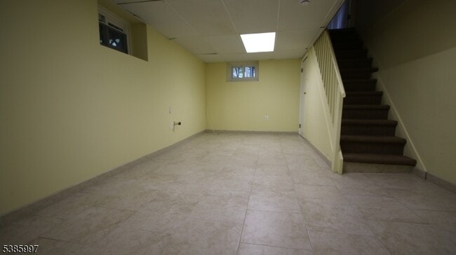 Building Photo - 44 Harvey Dr