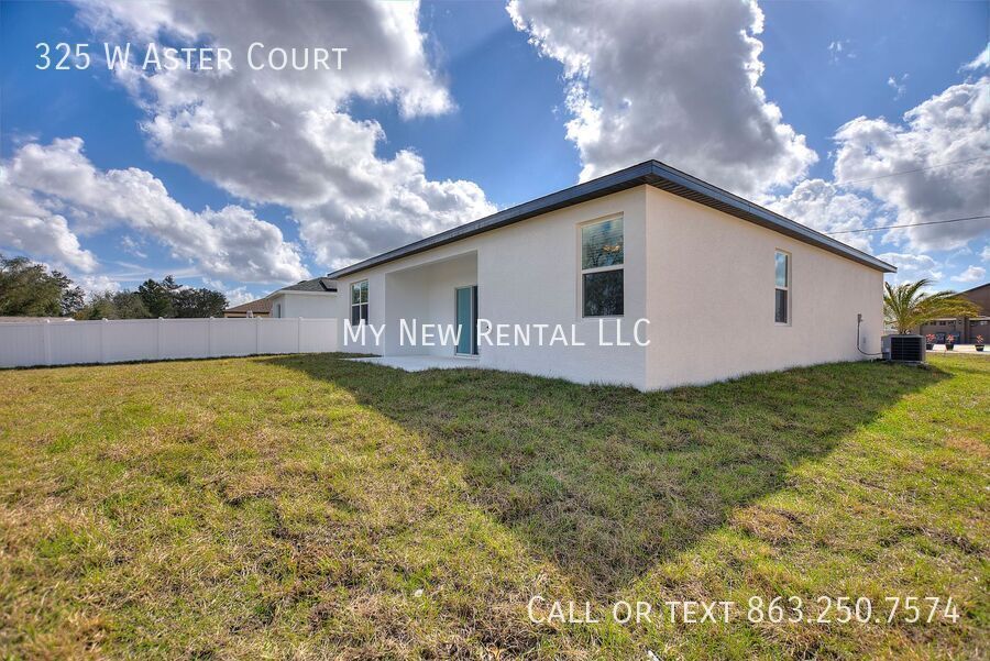 Building Photo - 325 W Aster Ct