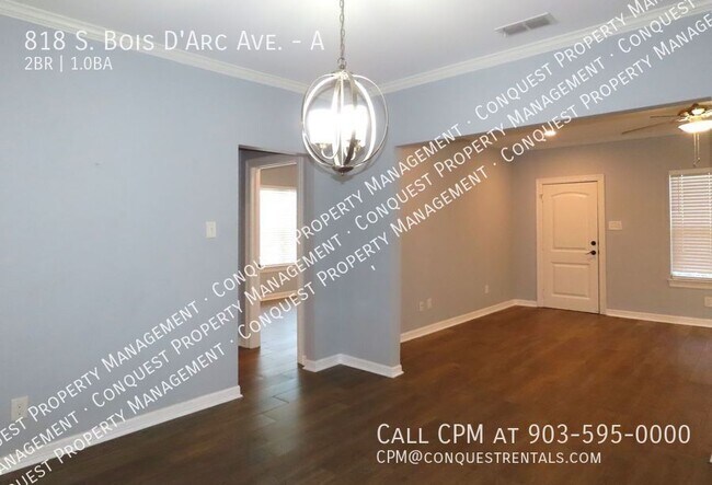 Building Photo - 818 S Bois D Arc Ave