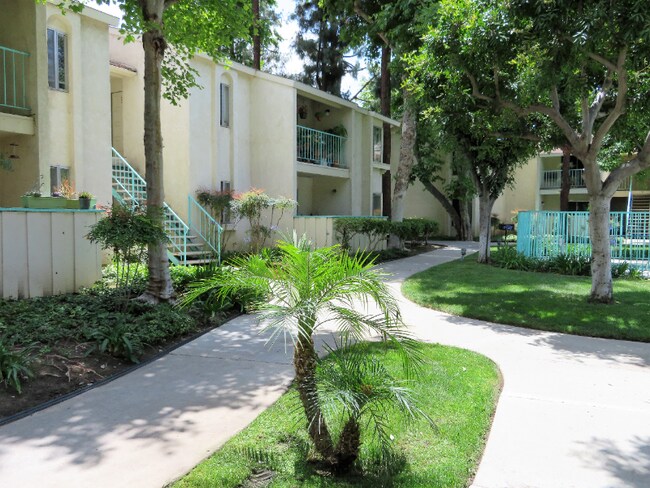 Building Photo - 6152 Stanton Ave
