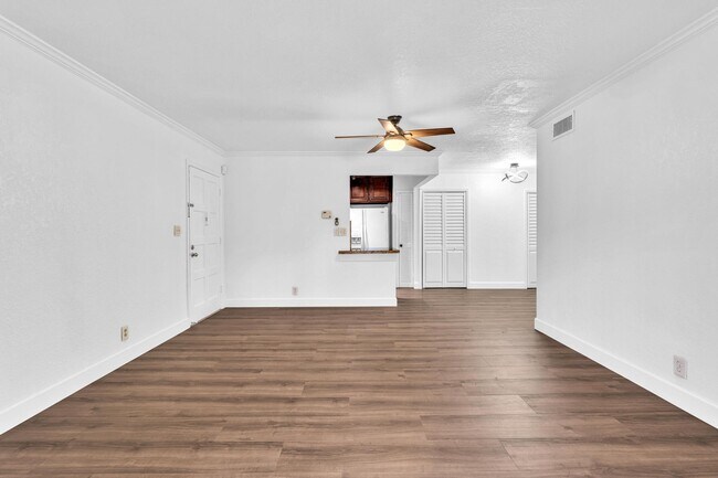 Building Photo - 1291 NW 13th St