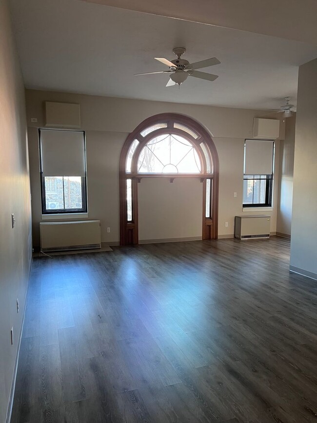 Interior Photo - APT Correlative Housing - The Coolidge