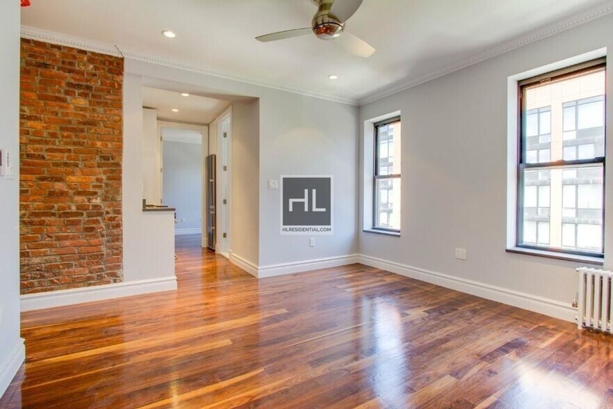 Building Photo - LEXINGTON AVE.