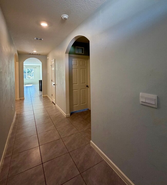 Building Photo - Palm Bay Pool Home Stunner!