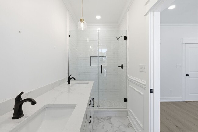 Building Photo - New Construction 3 bed 2.5 bath