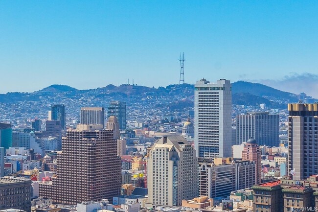 Building Photo - 333 Bush St