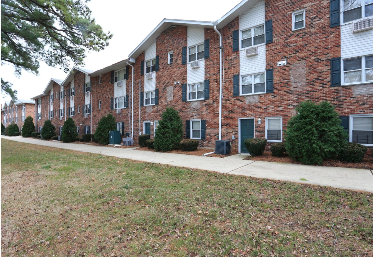 Building Photo - 400 S Dupont Hwy