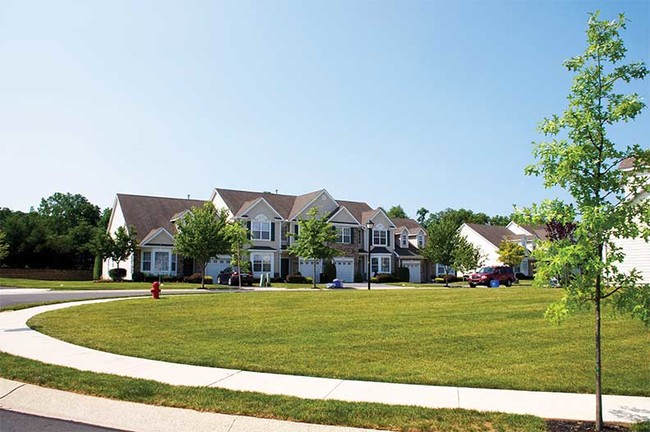 Building Photo - Horizons at the Village at Maidencreek