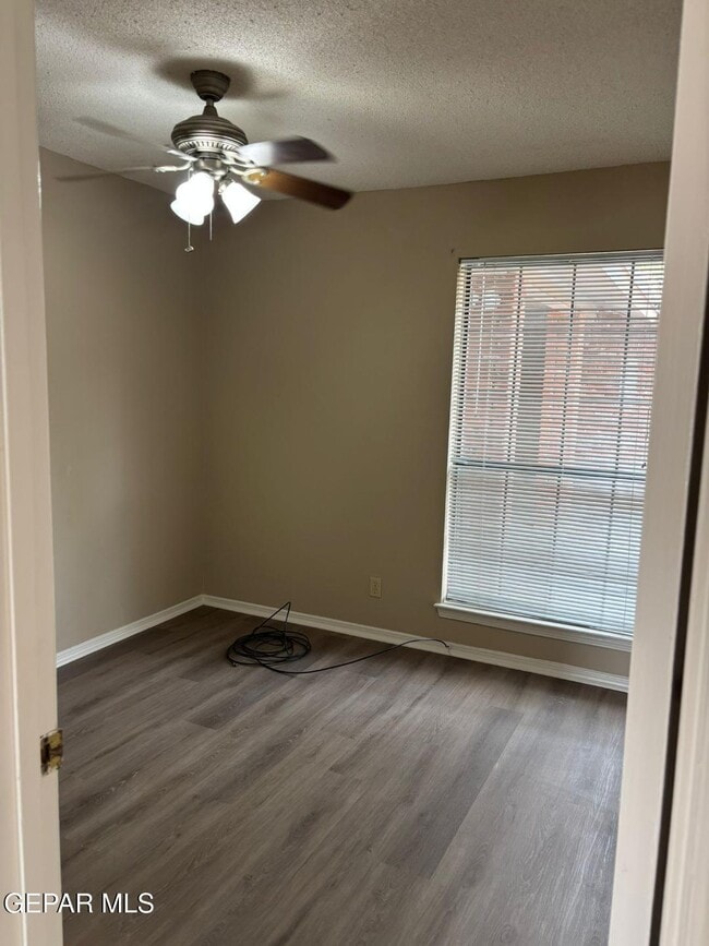 Building Photo - 2025 Amy Sue Dr