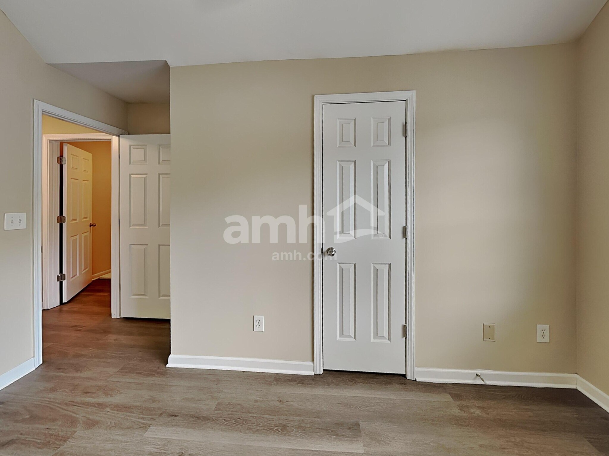 Building Photo - 1380 Grey Rock Way