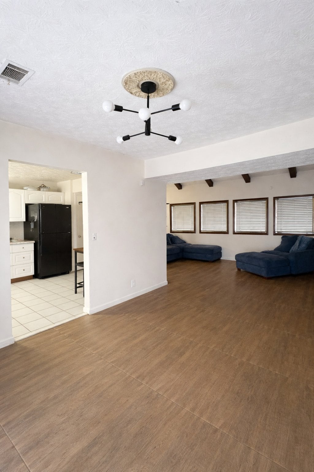 Building Photo - 6798 Collier Way