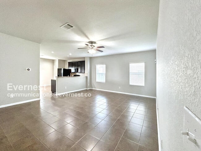 Building Photo - 396 Waterloo Dr