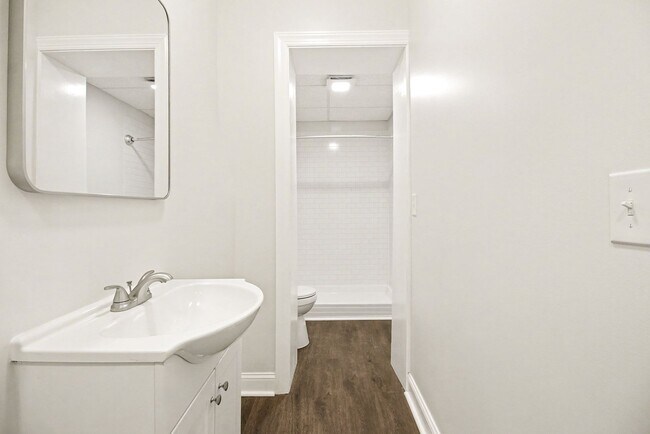 Building Photo - 145 S Pitt St