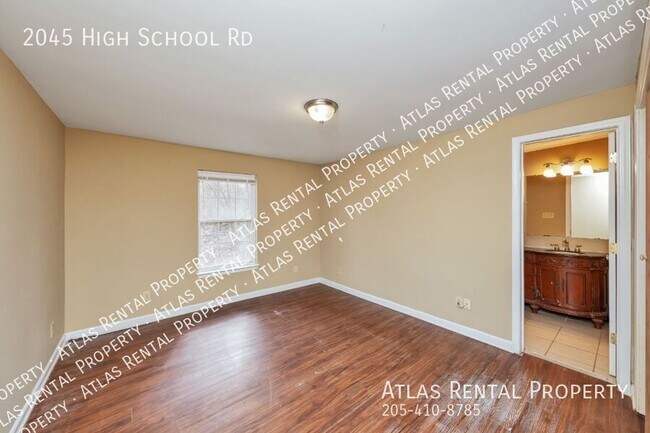 Building Photo - 2045 High School Rd