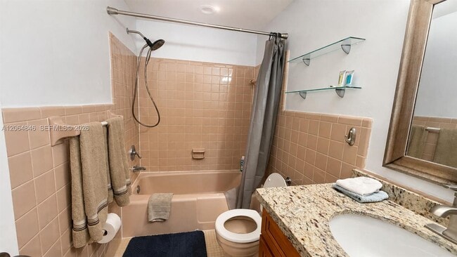 Building Photo - 2600 S Ocean Dr