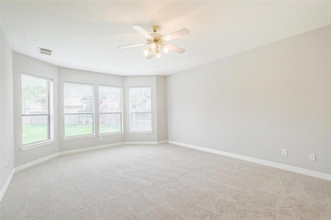 Building Photo - 12207 Salmon Creek