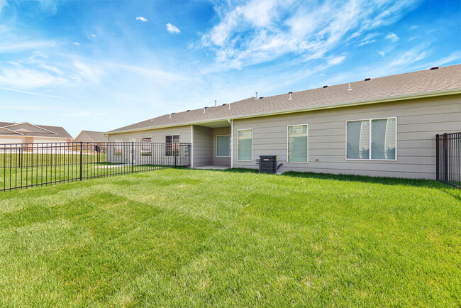Building Photo - 1129 N Joye St