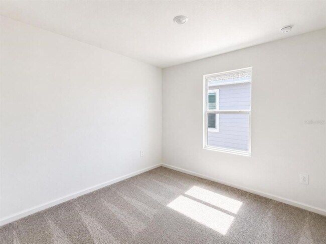 Building Photo - 6472 Domizio Dr