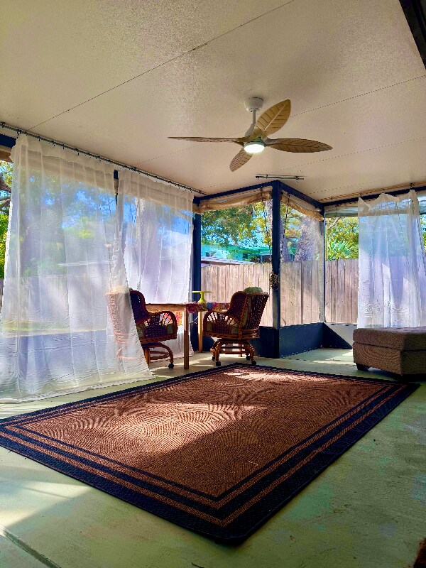 Building Photo - 4916 26th Ave S