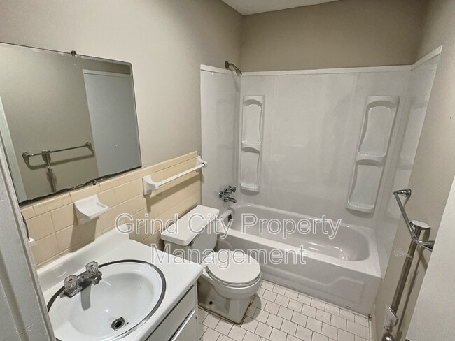 Building Photo - 3411 Brutonwood Cove