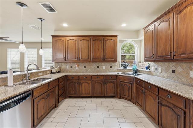 Building Photo - 4241 Fairway Crossing Dr