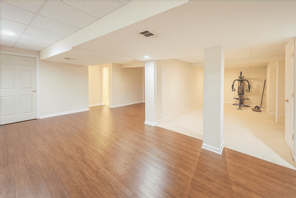 Building Photo - 558 Highlands Dr