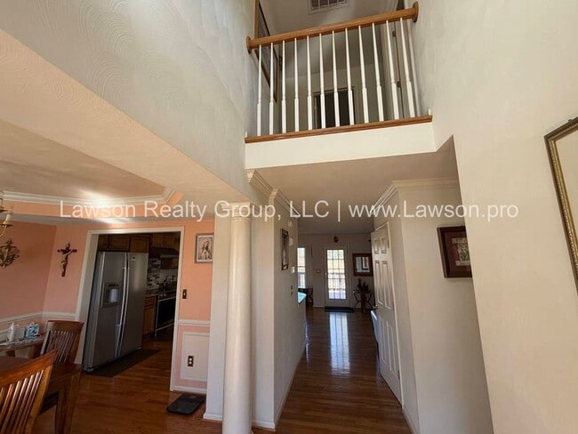 Building Photo - Gorgeous Classic Cave Spring Colonial in S...
