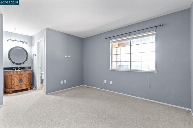 Building Photo - 765 Watson Canyon Ct