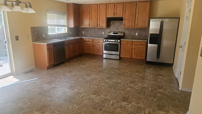 Building Photo - Amazing Home in NE Fort Collins