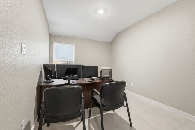 Building Photo - 14139 Greystone Ter St