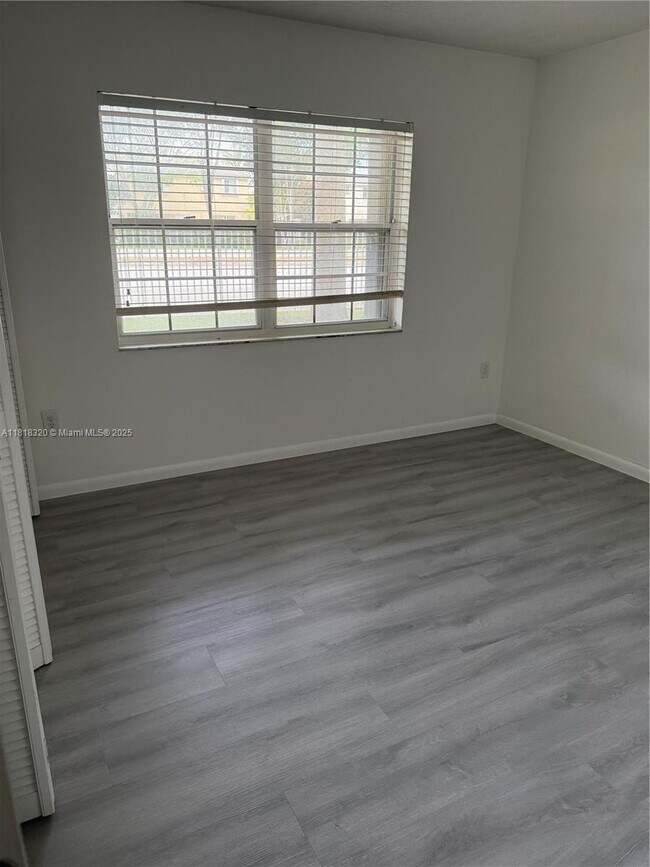 Building Photo - 15675 SW 74th Cir Dr