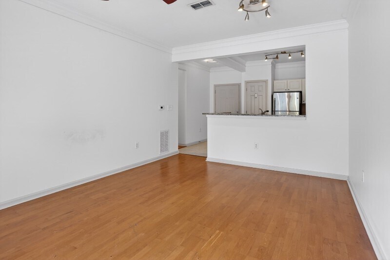 Building Photo - 1111 Westchester Ridge NE