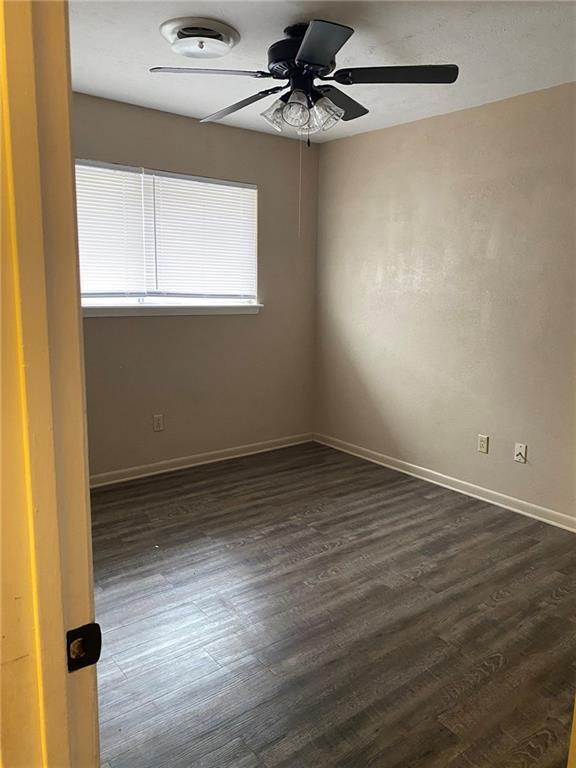 Building Photo - 1215 Zana Ln