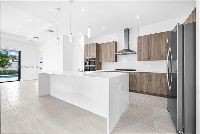 Building Photo - 12413 Solana Bay Cir