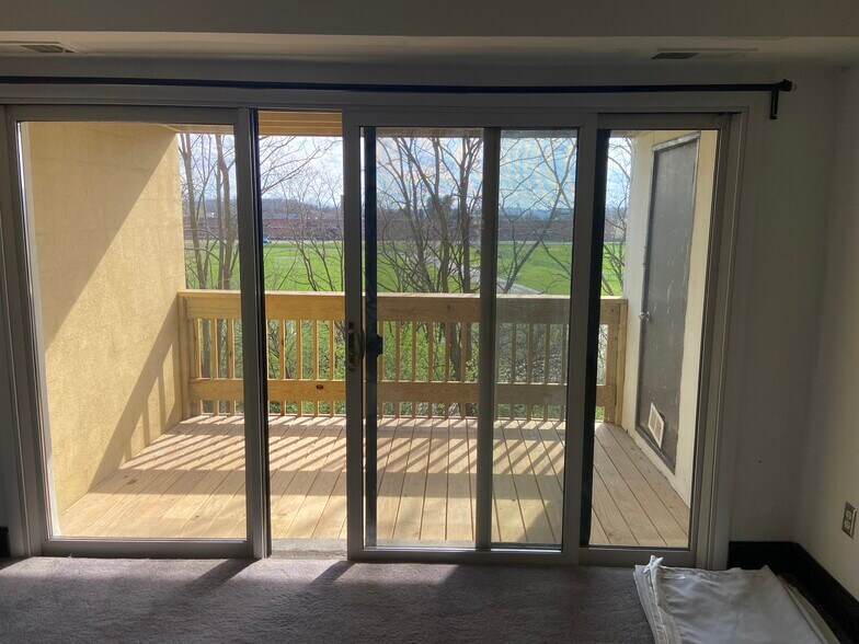 Building Photo - 2034 Swallow Hill Rd