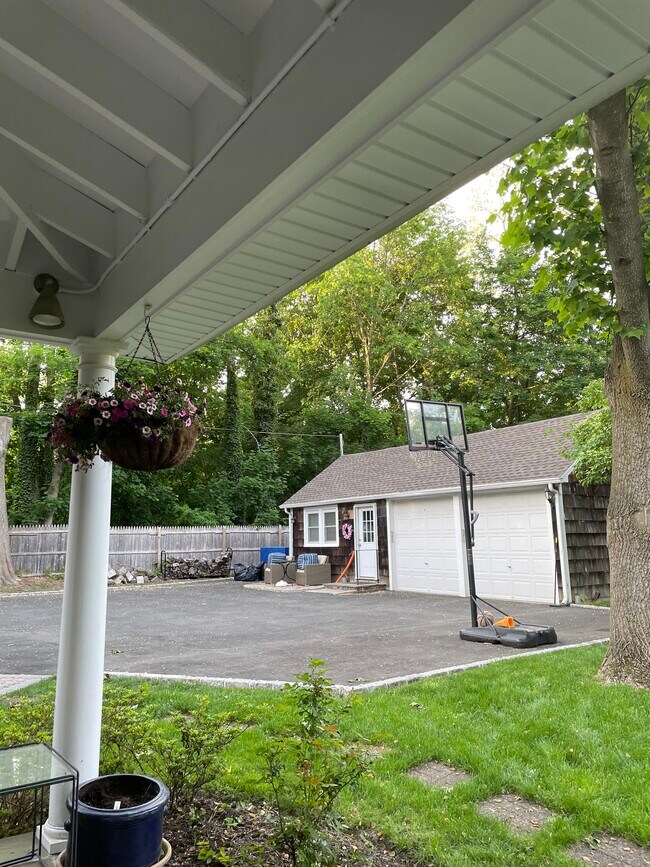 238 Bayville Rd 238 Bayville Rd Locust Valley NY 11560 Apartment Finder