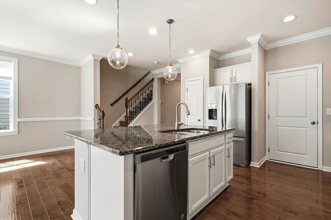 Building Photo - 1173 Little Gem Ln