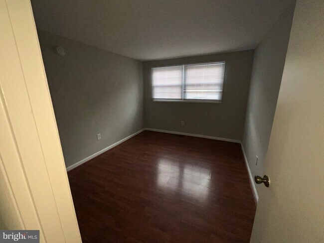 Building Photo - 5526 Green Dory Ln
