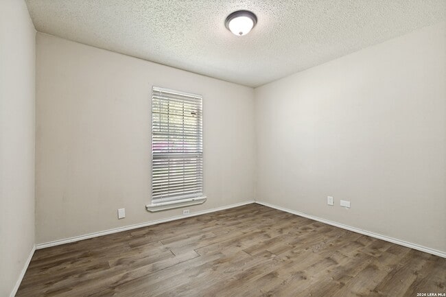Building Photo - 11419 Big Elk Dr