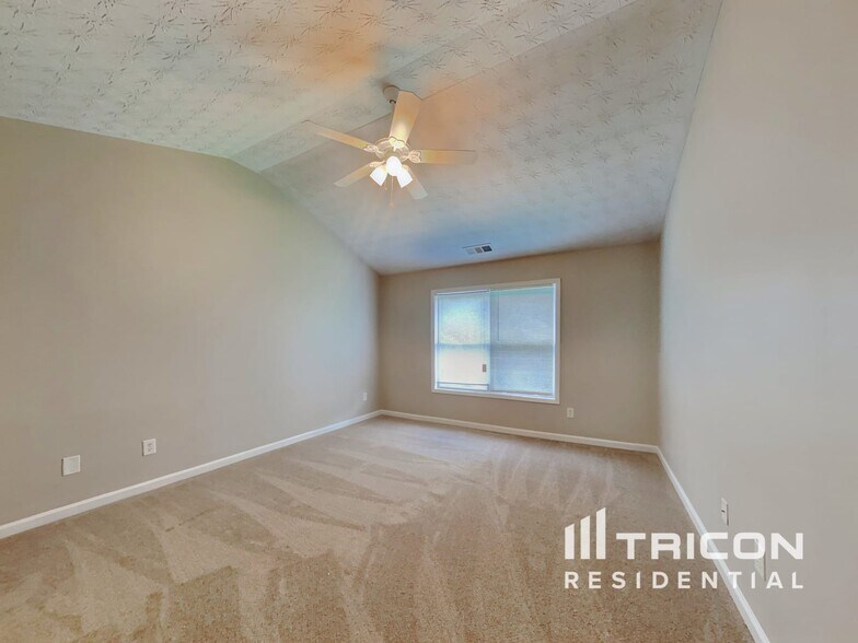 Building Photo - 1588 Thornwick Trace
