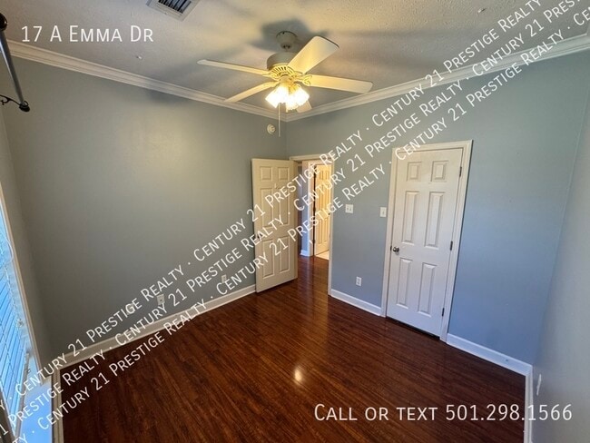 Building Photo - 17 Emma Dr