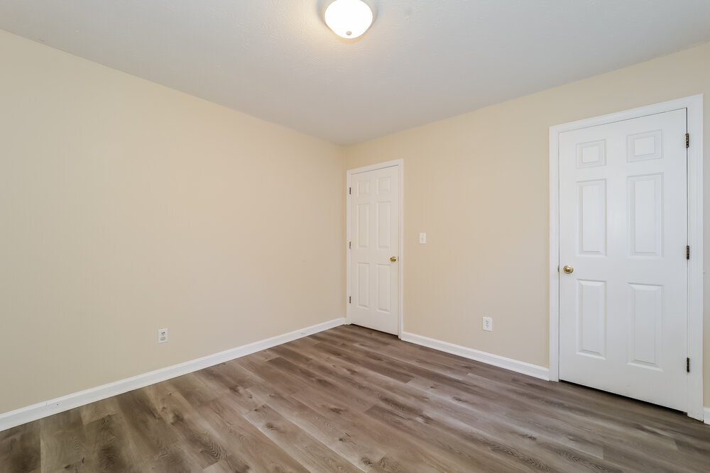 Building Photo - 2350 Bankstone Dr SW