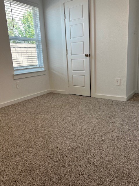 Building Photo - 1143 Sommerville Dr