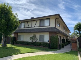 Building Photo - 46 Bonita St